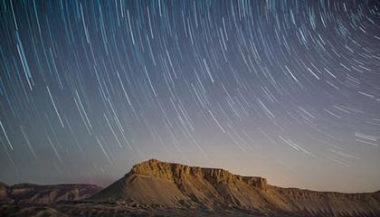 开云电竞中国-富勒姆防线漏洞频出,白百合能否保级?,富勒姆外号叫什么