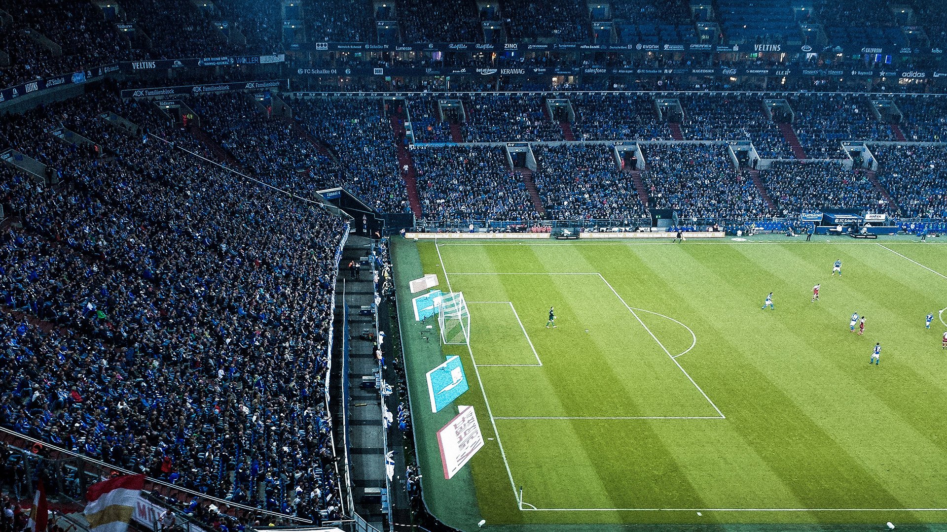 亚冠对决火爆进行中，谁能称霸亚洲足坛？，亚冠的比赛