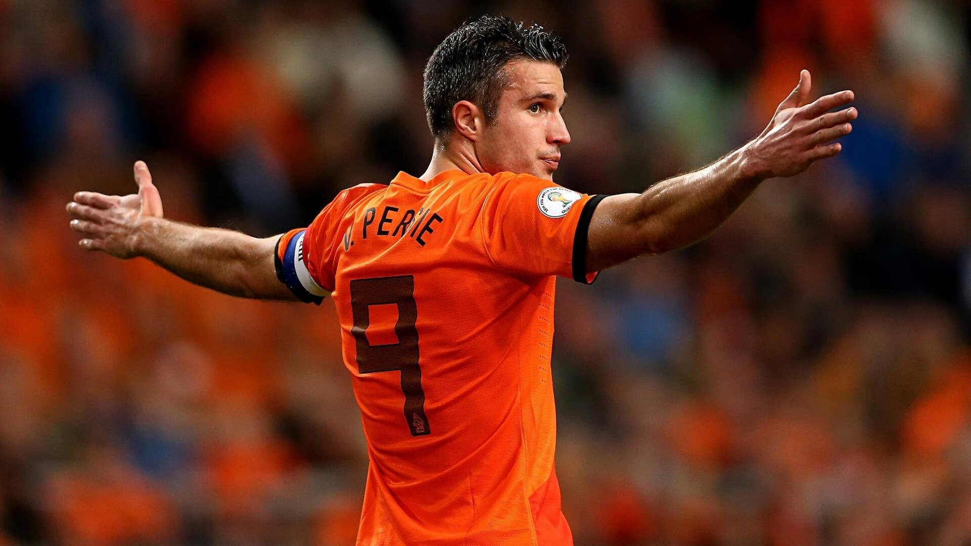 奥格斯堡主场大胜，德甲胜率稳步上升，奥格斯堡主客场球衣